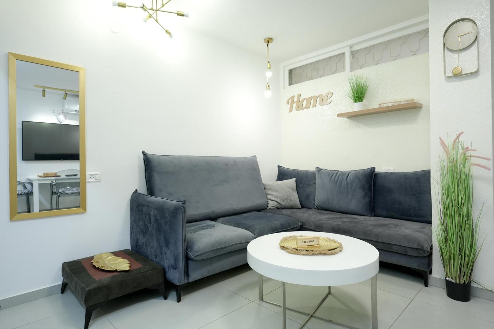 Apartment Boostan - עץ תאנה וזית בחצר Eilat